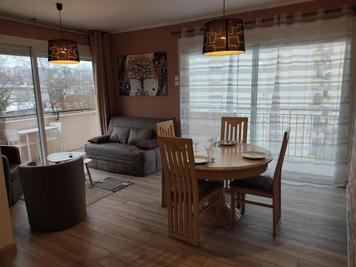 Charmant Appartement Au Bord Du Thiou - Анси Екстериор снимка