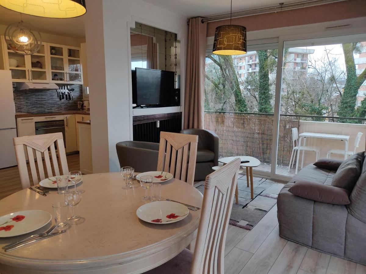 Charmant Appartement Au Bord Du Thiou - Анси Екстериор снимка